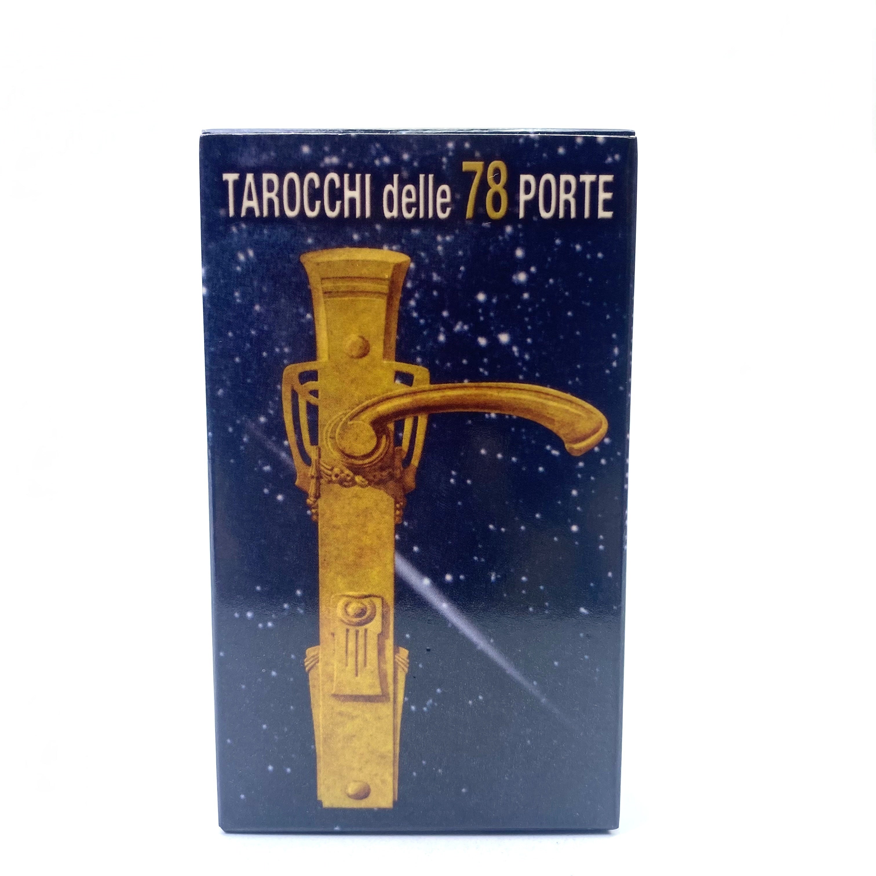 Les cartes du Tarot des 78 portes révèlent le destin lors d'une soirée en famille autour d'une table de divination, pour des jeux de société et de divertissement.